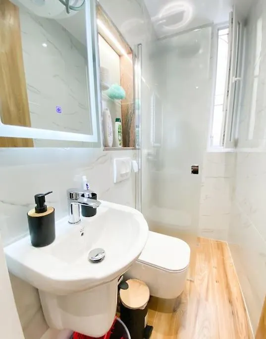 City Center 13 - Tirana Way Apartments ألبانيا